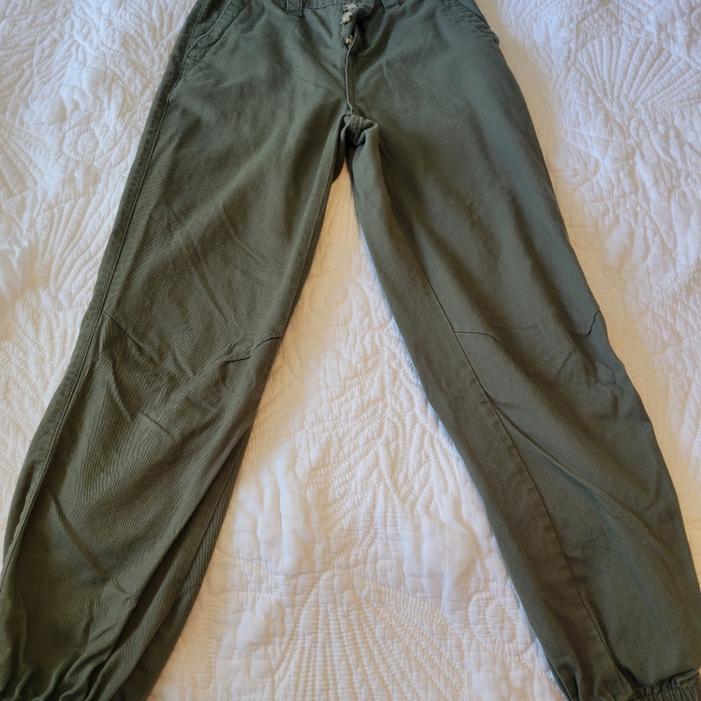 Casual everyday pants